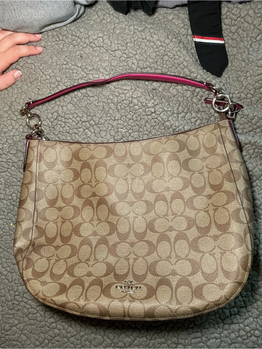 Coach Signature Canvas Elle Hobo Bag Khaki/Blossom Pink Convertible Crossbody - Picture 2 of 9